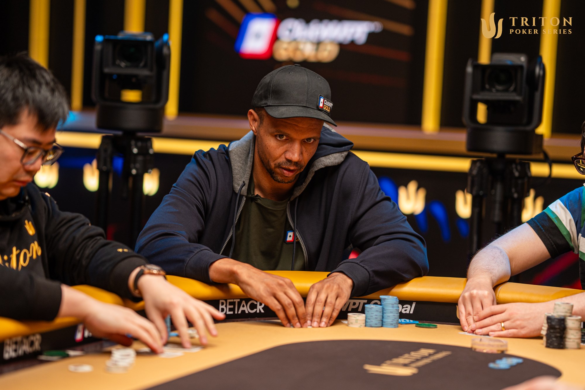 Phil Ivey Elimination $25k SD Ante Only SSS04674