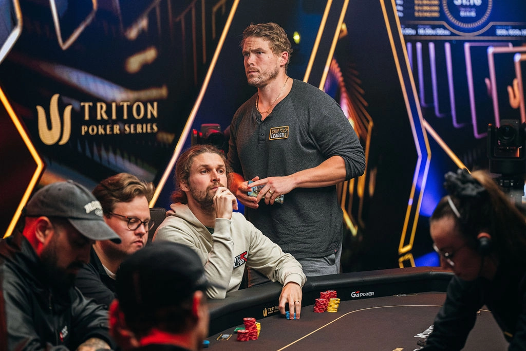 Alex Foxen Eliminated