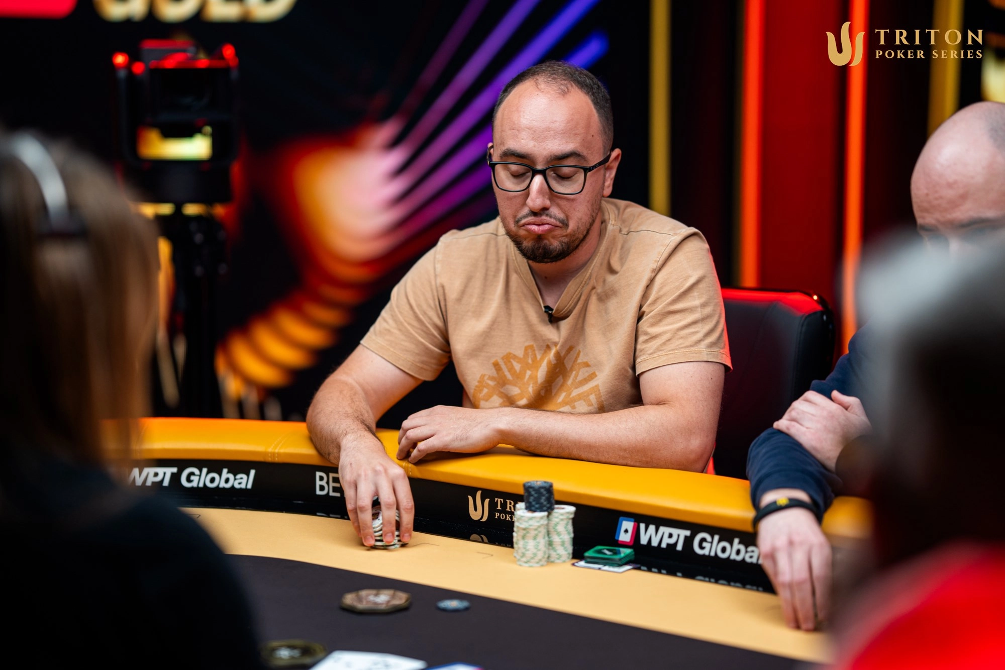 Back-to-back Barak Wisbrod