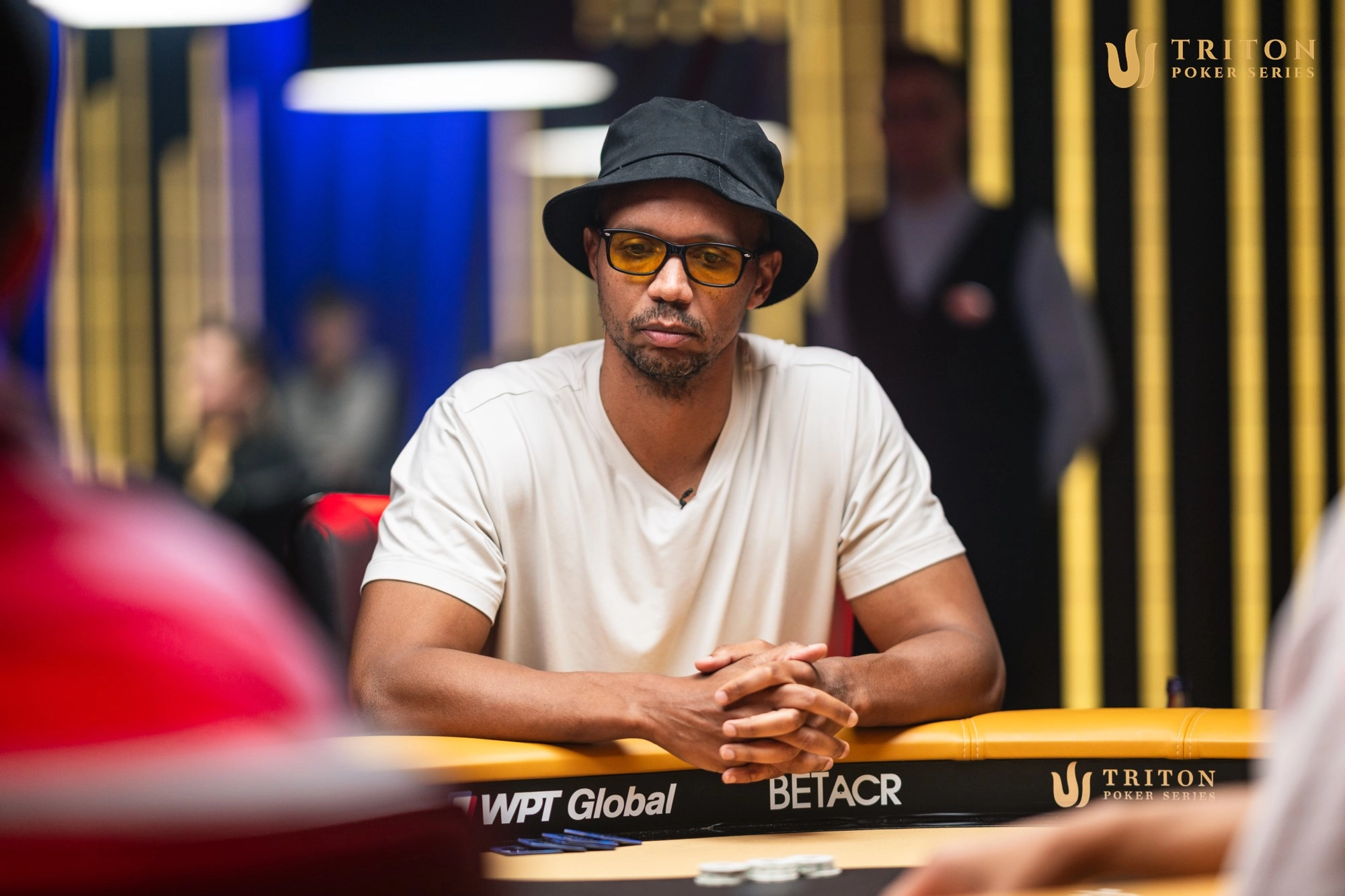 Phil Ivey couldn't spin up the short stack