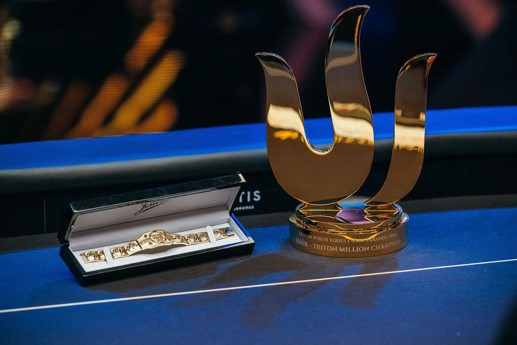 The trophy and the bracelet are both going to Lococo